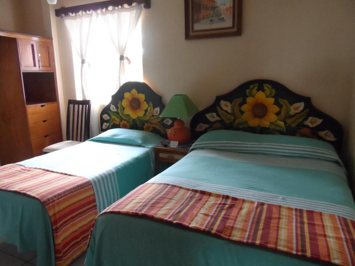 Hotel Internacional Malitsin Гуанахуато Экстерьер фото